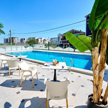 Infinity Luxury Studio - Nord10 By Alezzi Apartment Navodari Ngoại thất bức ảnh