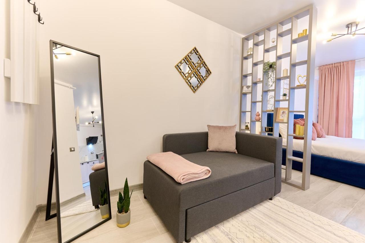 Infinity Luxury Studio - Nord10 By Alezzi Apartment Navodari Ngoại thất bức ảnh